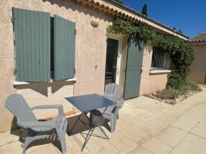 Charmant logement avec piscine proche centre ville